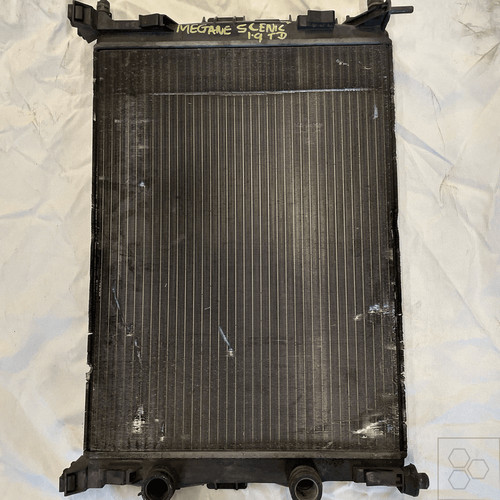 8200115542 radiateur renault - ,