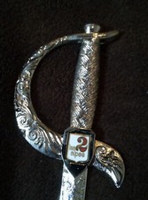 Coupe papier métal, épée