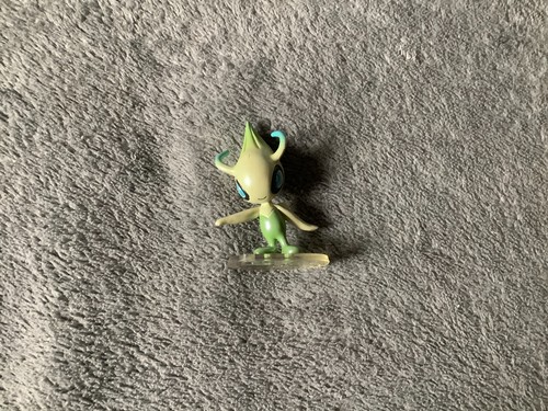 Figurine pokémon celebi - pokémon,
