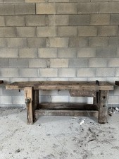 trés bel établi bois ancien entiérement rénové