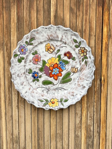 Vallauris floral pattern wall - vallauris,