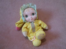 Doudou poupée jaune Playskool