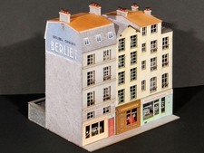 Bloc de 3 immeubles droits et