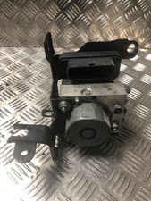 Bloc ABS (freins anti-blocage)