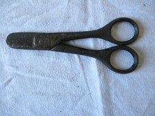 ANCIEN CISEAUX COUPE MUSELET