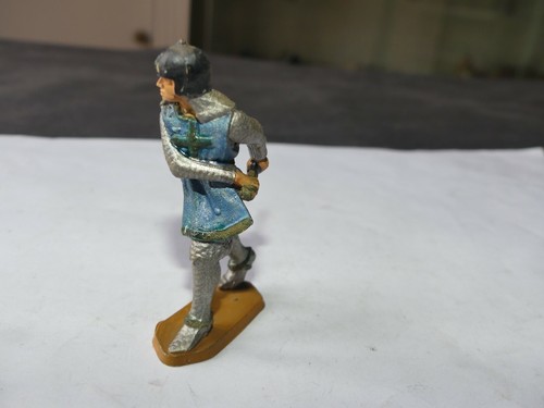 Figurine starlux moyen - moyen, age