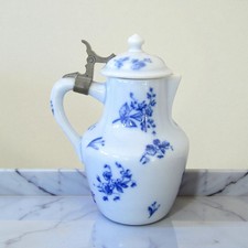 Mehun. Petite verseuse en