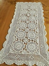 Chemin de table  crochet coton