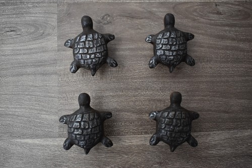 Ancien tiroir armoire tortue