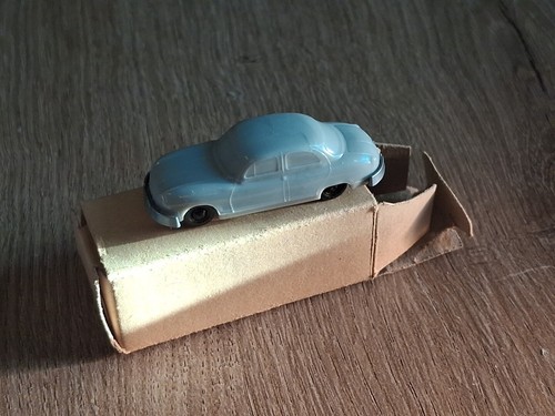 Rare voiture publicitaire - rare,
