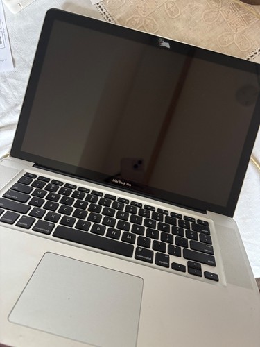 Macbook pro hs - pro, 15"