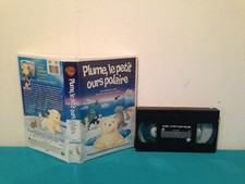 Plume , le petit ours polaire