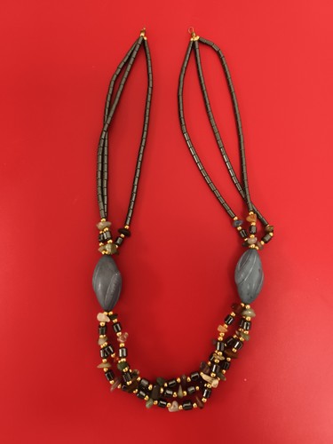 Collier ancien perles