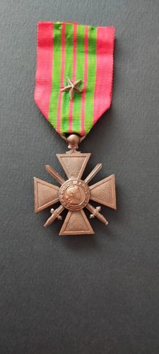 Très belle croix guerre - très,