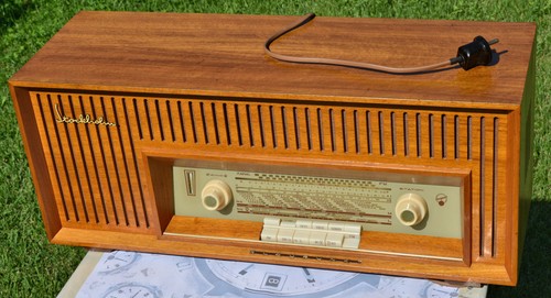 Rare radio vannes - rare, À