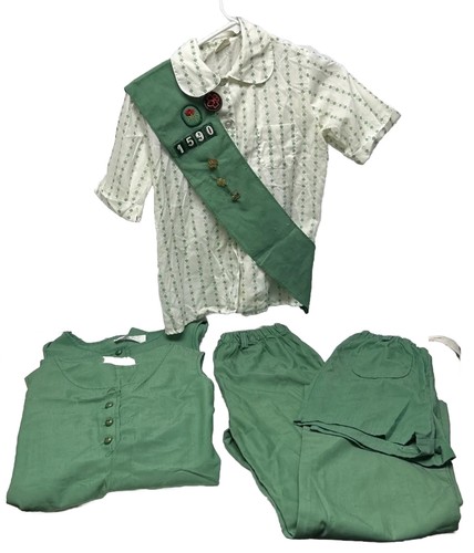 Fille scout junior uniforme - scout,