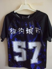 G42  Vêtement NEUF GARCON