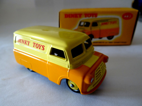 Dinky toys atlas bedford - dinky, van