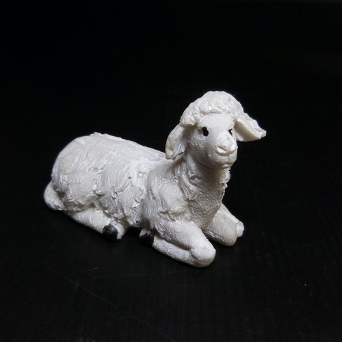 Figurine santon sculpture