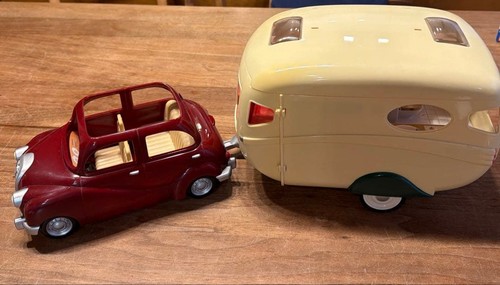 Sylvanian families caravan - families,