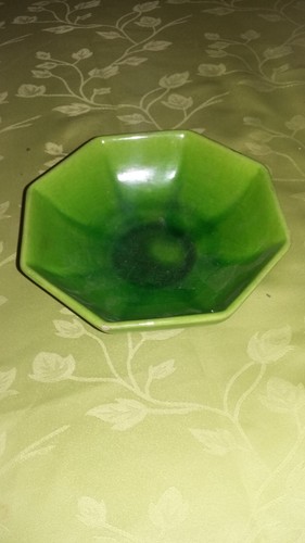 Ancien plat hexagonal - ancien, vert