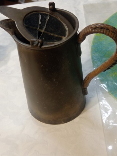 Ancienne chocolatière - , en