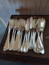Ménagère pièces service - 24,