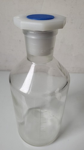 500 bouteille pharmacie - 500,