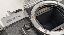 Boîtier reflex argentique