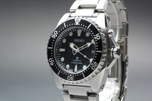 Presque comme neuve montre - [presque,