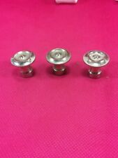 3 Boutons Anciens Poignées