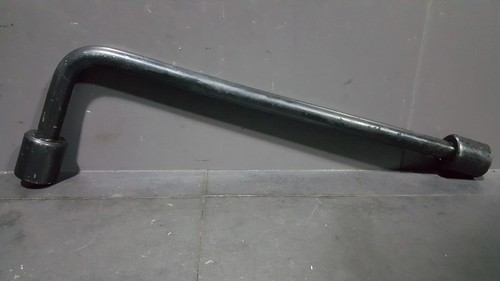 Clé roue secours - clé,