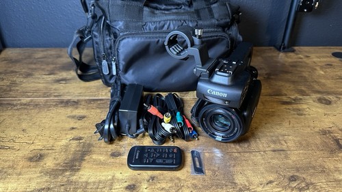 Canon xa10 bundle - canon,