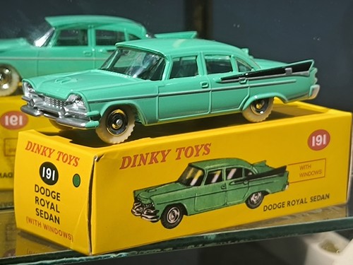 Dinky toys 191 dodge - 191,