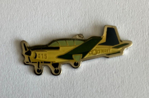 Pin avion u - 76, pin's