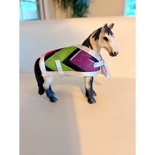 Schleich white hanoverian - white,