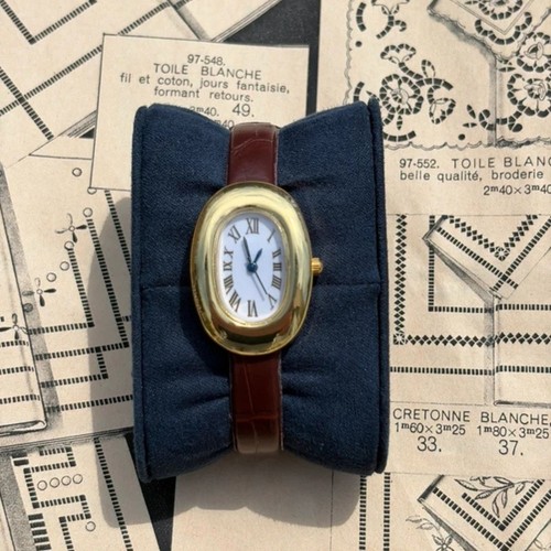 Montre élégante femme ovale - montre,
