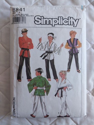 Karate kimono 2 sizes - -,