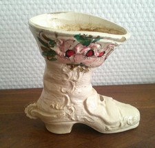 botte en faïence  signée L E  ITALY  11 cm vitrine vide poche vase FELES haut