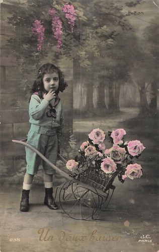 Doux baiser enfant avec - doux,