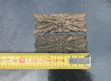 2 BRONZES ROSACES ELEMENTS