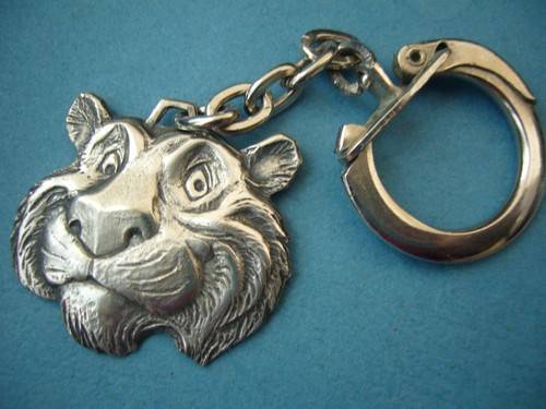 Porte clés tigre - porte, esso