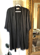 Robe En Soie Élégante Noire