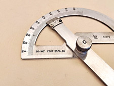 1966 Angle mètre type 4UM