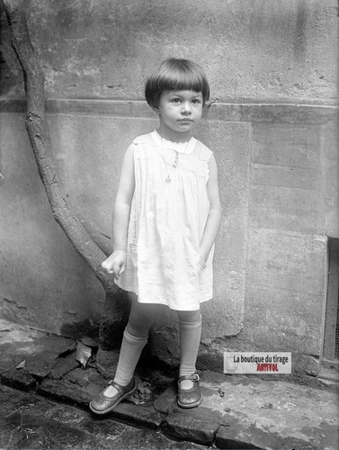 Portrait une fillette - d'une,