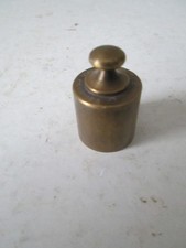 poids en laiton 100 gr  ancien