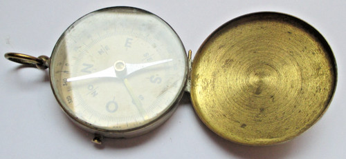 Ancienne petite boussole - , de