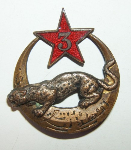 Insigne regiment de spahis - insigne, 3°