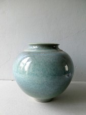 grand vase en céramique, dégradé de bleu, irisé