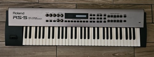 Roland 64 voice - 64,